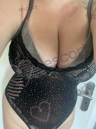 Słodkie cycuszki - escort Rzeszow