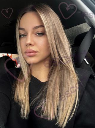 Nika - escort Varsovia