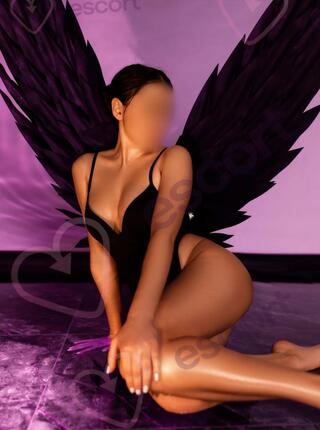 Alice Nuru - escort Breslavia