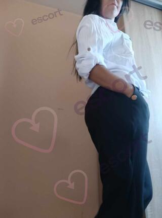Justyna - escort 