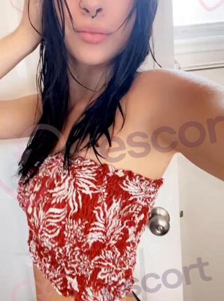Yolan - escort Düsseldorf