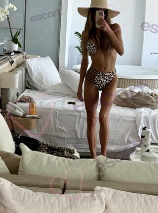 Lili International premium model - escort Varsovia