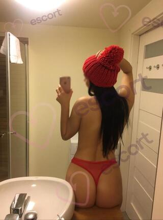 Sama w domku Zapraszam - escort Breslavia