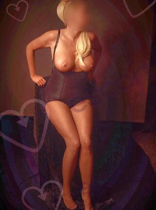 Duży własny biust - escort Międzyrzecz