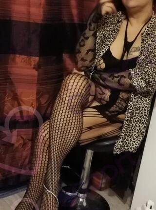 Mamuśka zdzira Monika - escort 