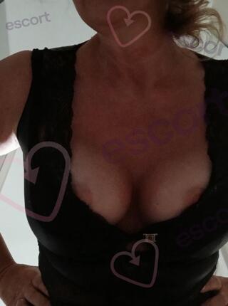 SEXY SEXRETARKA POKAZ SEX TELEFON - escort 