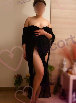 Julia - escort Warszawa