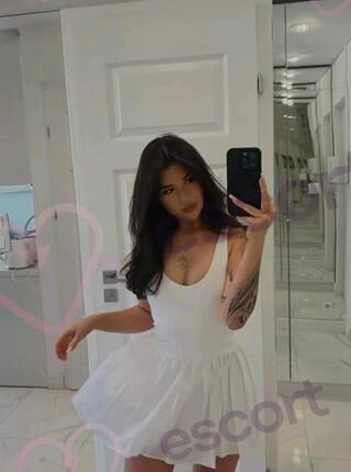 Lola Sky - escort Warsaw