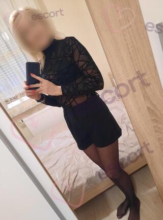 Zgrabna MILF, namiętne GFE - escort Września