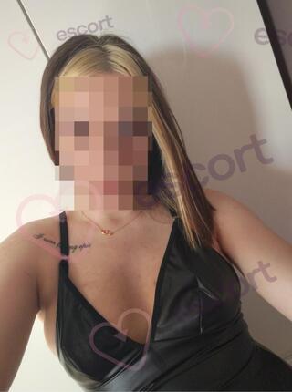 Laura ANAL - escort Cracow
