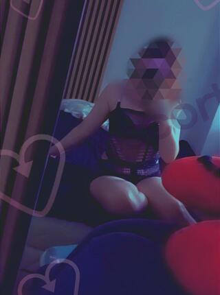 Nika - escort Warsaw