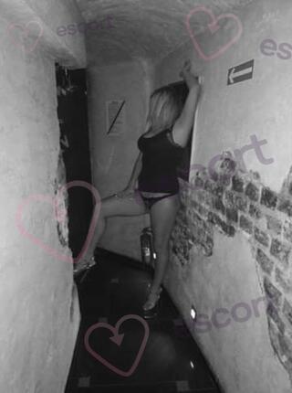 300 Paulina - escort Cracovie