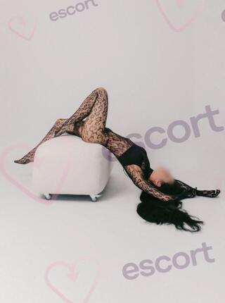 Maja - escort Varsovia