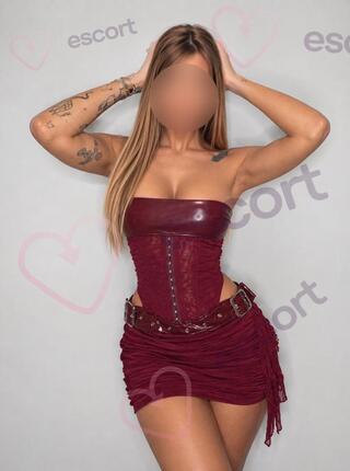 Kamila - escort Cracow