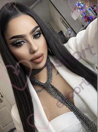 Dora - escort Warsaw