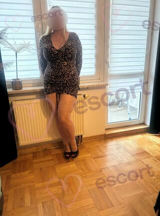 Kobiece kształty - escort Warschau