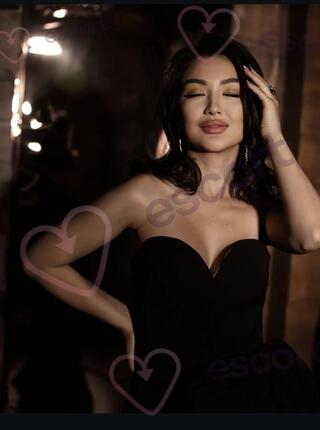 Koreanka Madney - escort Krakau