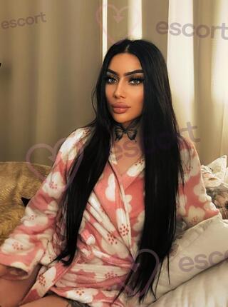 Lara - escort Warsaw