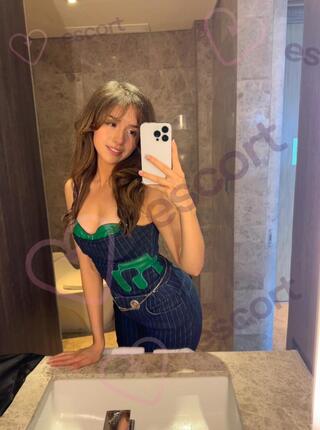 Ruth - escort Tilburg