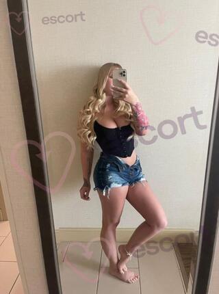 Lana - escort Venlo
