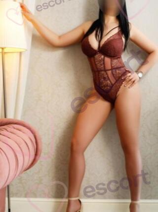 Oliwia Kilka Dni - escort Lubań