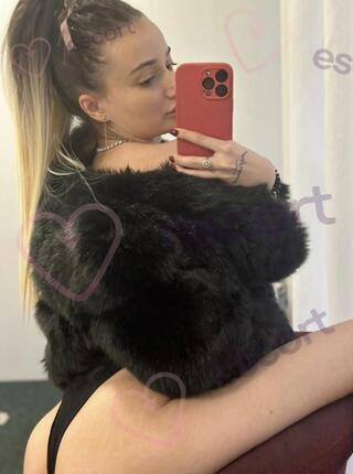 Yasmine - escort Ercan