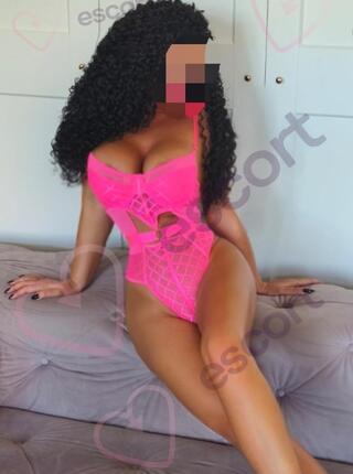 Pamela - escort 