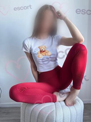 Ksenia - escort Warsaw