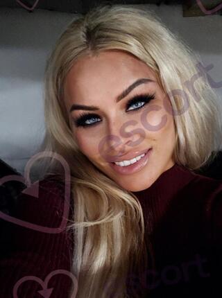 EVA - escort Varsovie