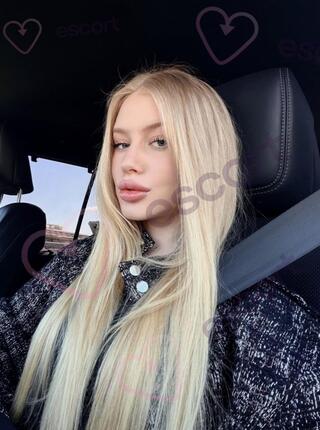Karina - escort Varsovie
