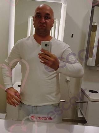 PRZEMEK  TYLKO DLA  KOBIET - escort Cracovia