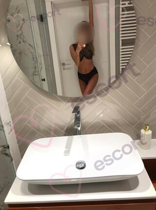 Mała słodka - escort Varsovia