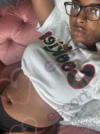 Lupea - escort Wolfsburg