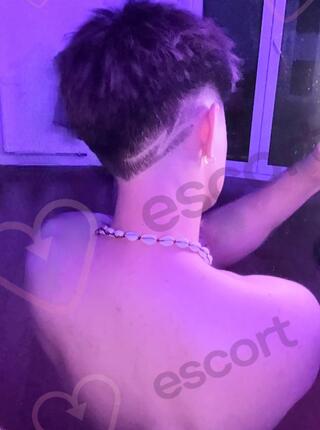 Aleksander - escort Warsaw