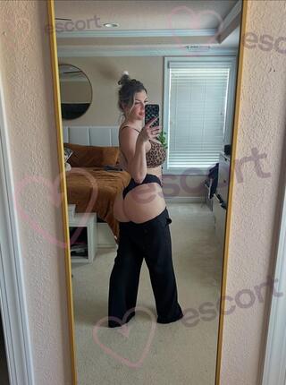 Hilla - escort Venlo