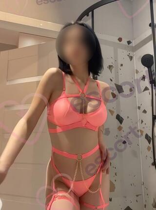 Alisa - escort Cracow