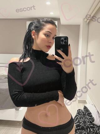 Zeknia - escort Ingolstadt