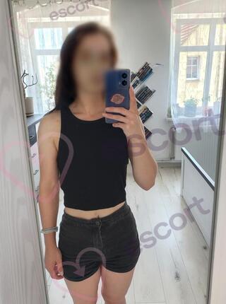 Klaudia - escort 