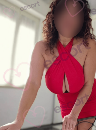 Exclusive Milf - escort Varsovia