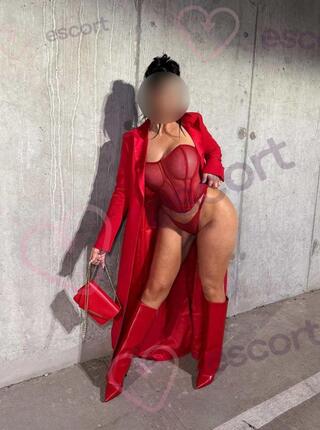 Klara - escort Breda