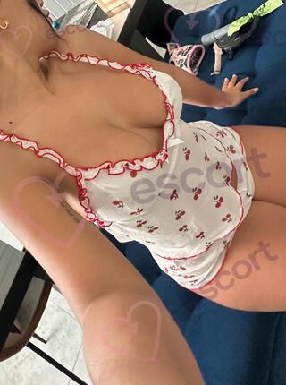Lucie30 - escort Friedrichshafen