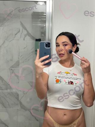 Mlanie - escort Darmstadt