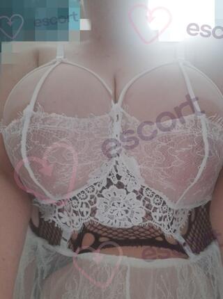 Biuściasta Anal - escort Lodz