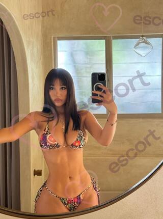 Khetya - escort Stuttgart