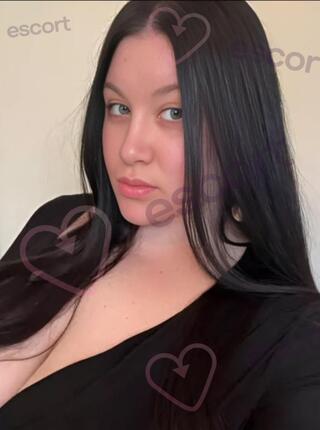 Fari - escort Dortmund