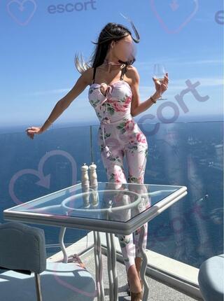 Adriana - escort Varsovie