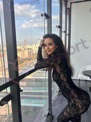 Latina VIP 18 lat - escort Varsovia