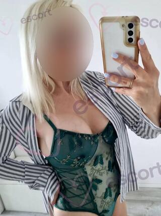 Milf szon alert - escort Varsovia