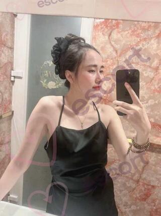 Yumi - escort Warsaw