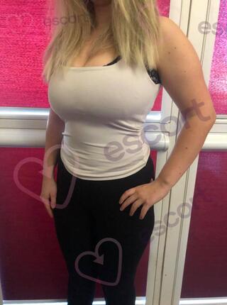 Atrakcyjna analik w cenie - escort Konin